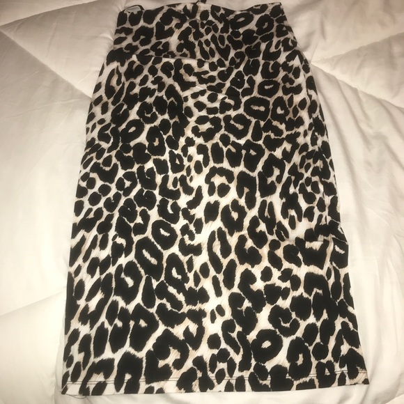 Leopard Pencil Skirt! - Picture 1 of 4